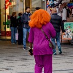 Orange im Großstadtstrom - München